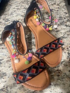 Mila Lady Boho Black Beaded Pom-Pom Women's Sandals,size 7M